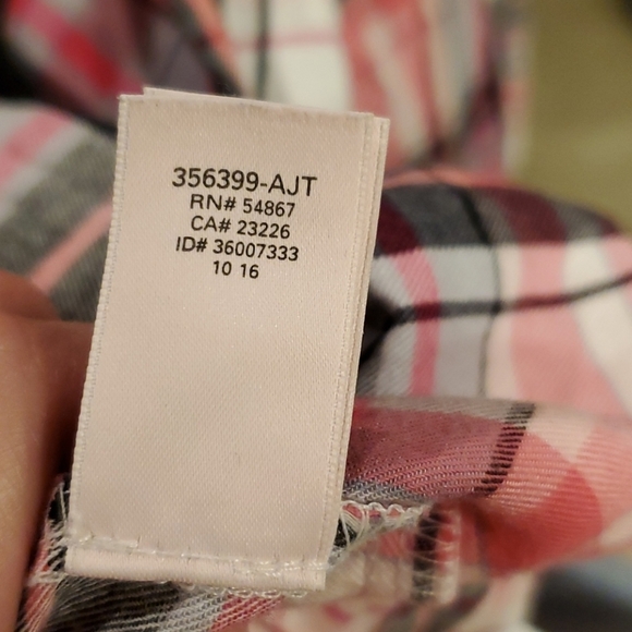 4/$20 Victoria's Secret lounge sleep flannel top - Picture 8 of 10